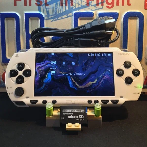 Sony PSP 1001 ALL BLACK (NOT white) Charger & Games Installed - Picture 1 of 12